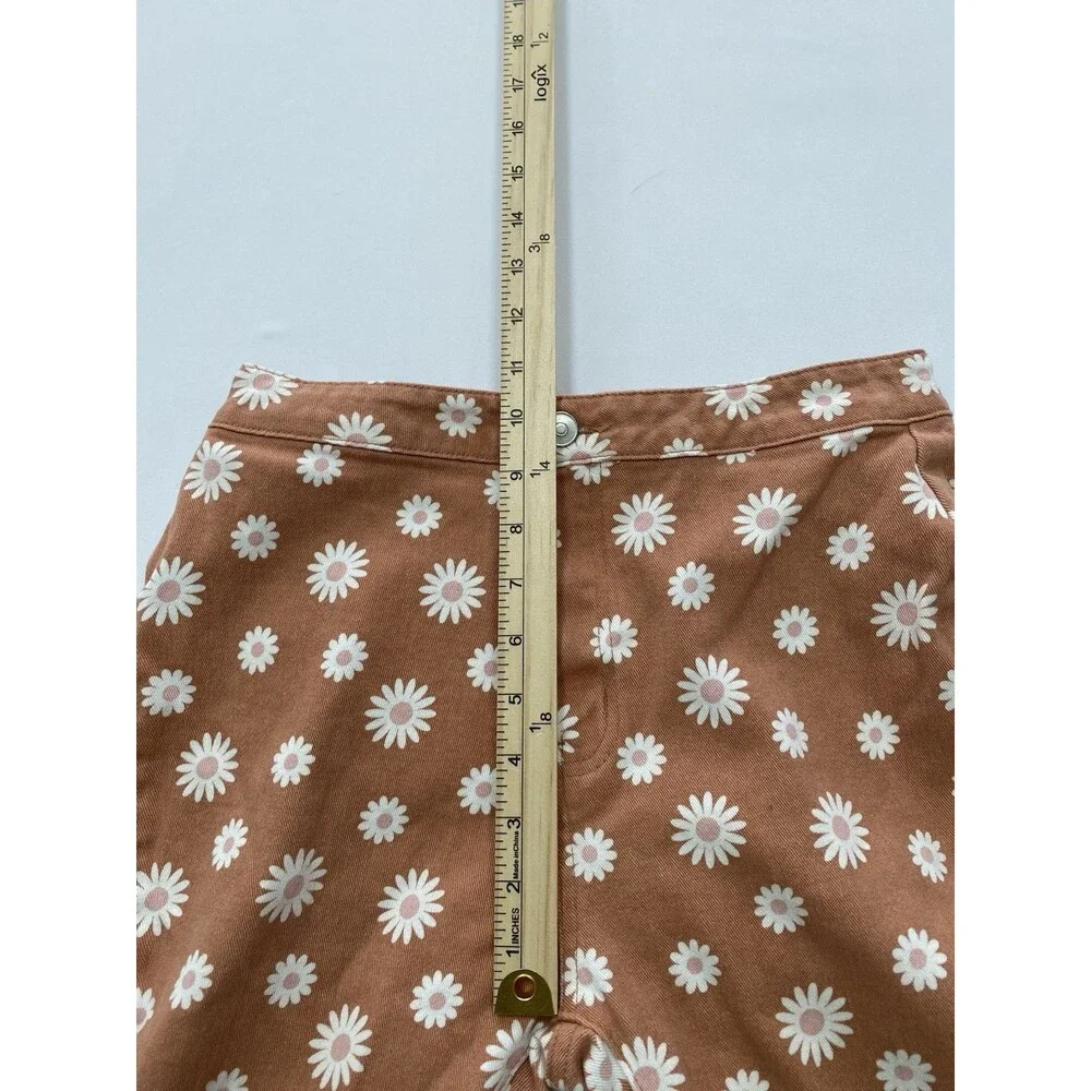 Altar'd State Daisy Print Bell Bottom Flare Jeans Medium Boho Hippie Chic - Picture 5 of 10